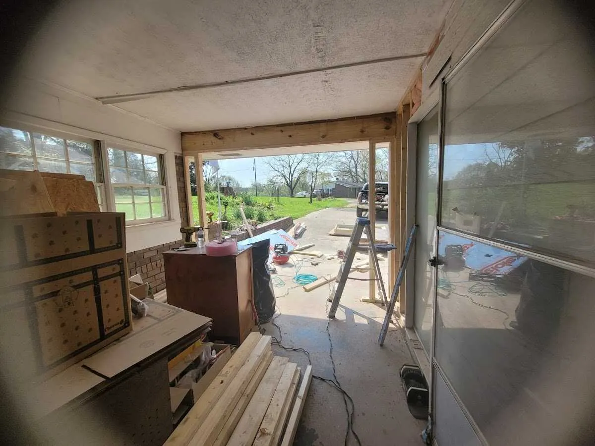 Air movers and dehumidifier for Drying & Dehumidification in Milliken